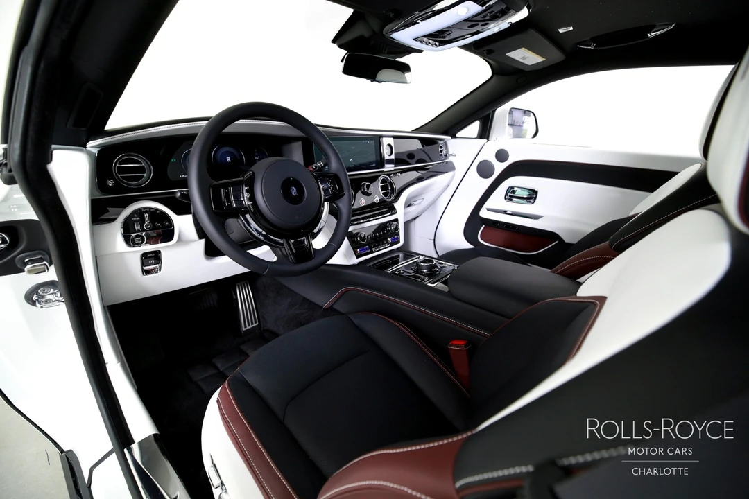 2025 Rolls-Royce Spectre - Image 4 of 31