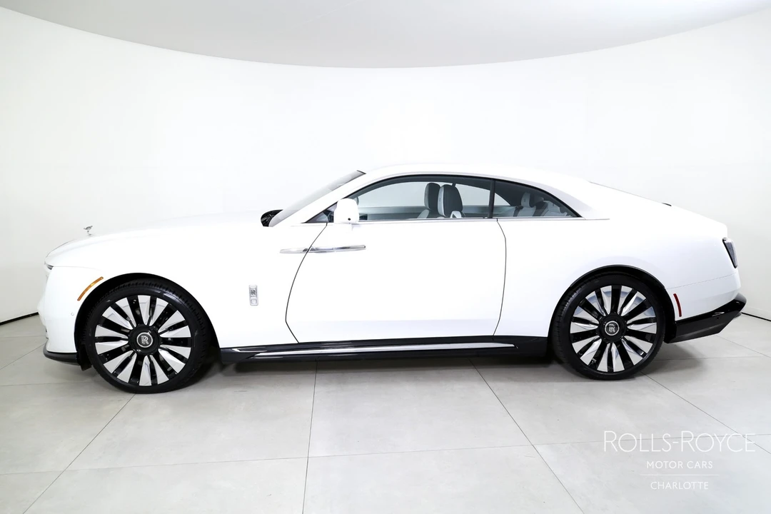 2025 Rolls-Royce Spectre - Image 3 of 31