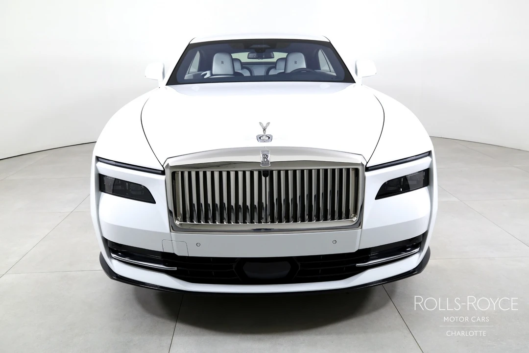 2025 Rolls-Royce Spectre - Image 7 of 31