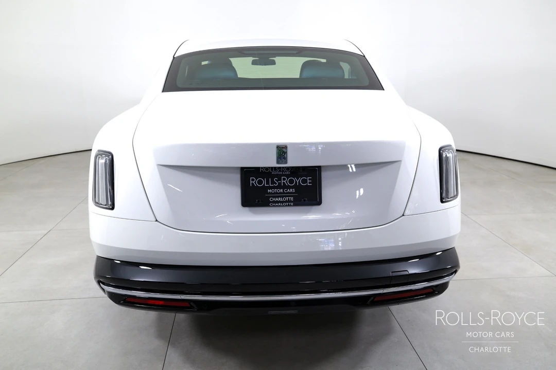 2025 Rolls-Royce Spectre - Image 8 of 12