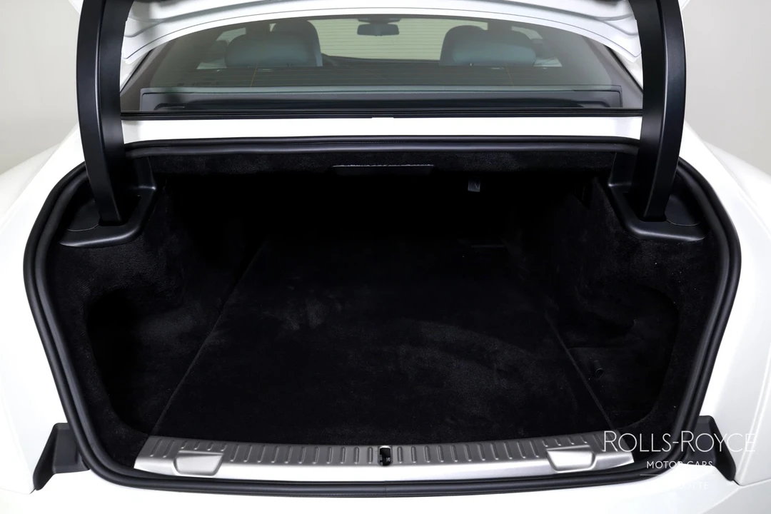 2025 Rolls-Royce Spectre - Image 21 of 21