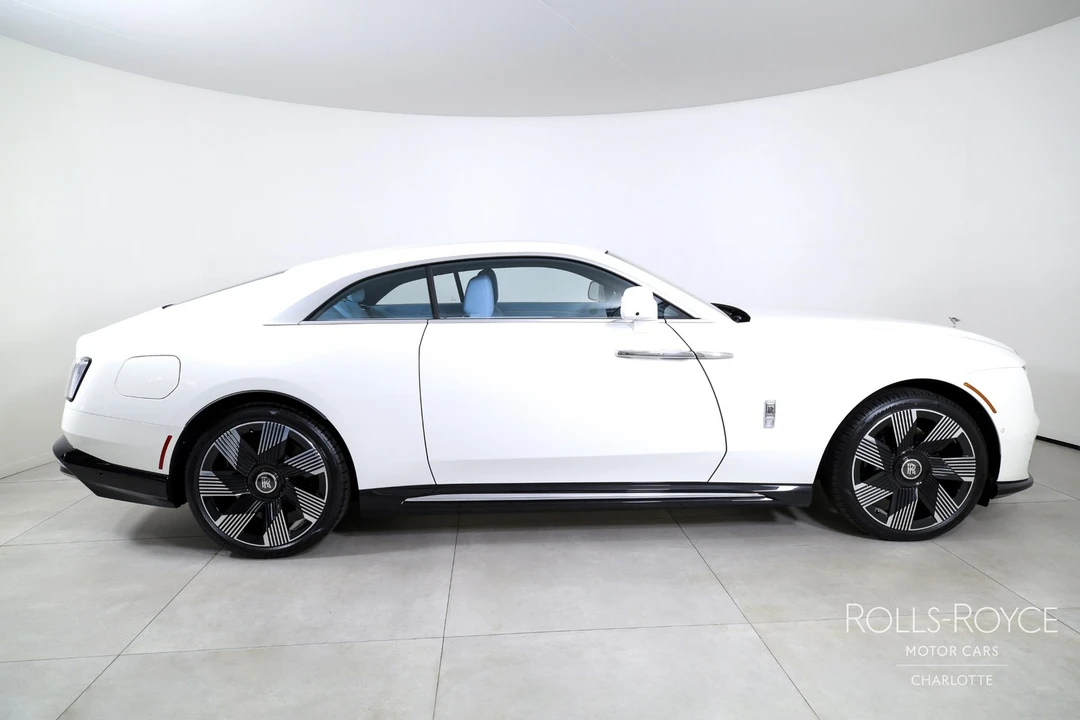 2025 Rolls-Royce Spectre - Image 9 of 12
