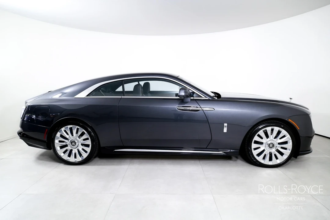 2025 Rolls-Royce Spectre - Image 10 of 12
