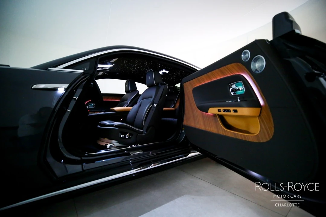 2025 Rolls-Royce Spectre - Image 12 of 12