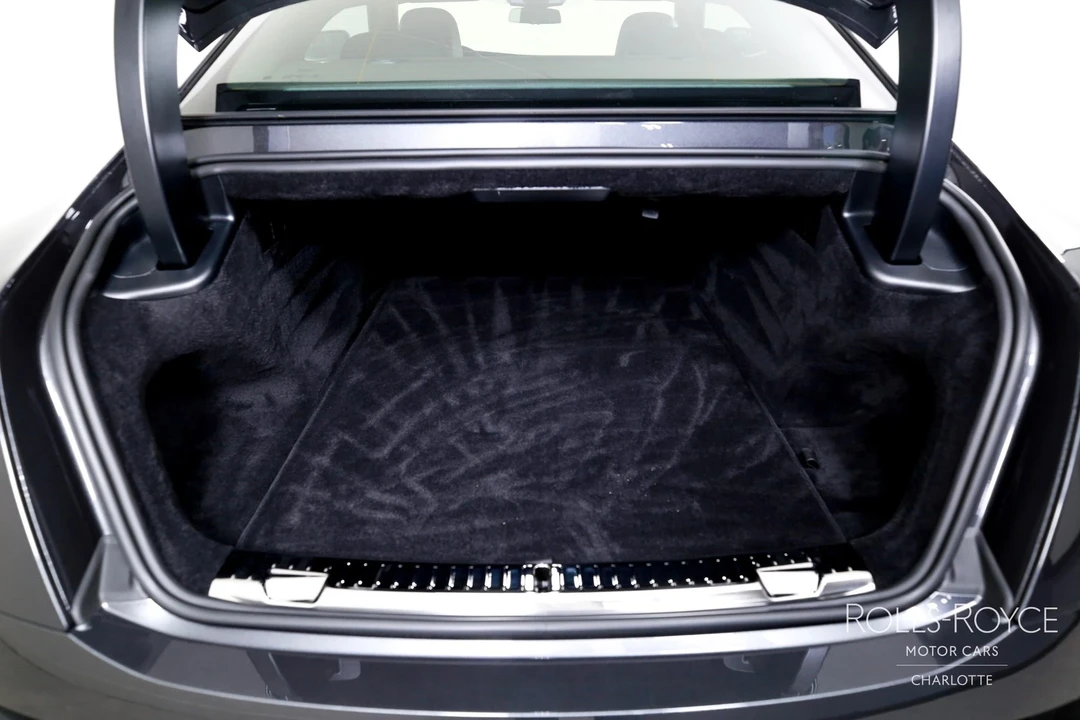 2025 Rolls-Royce Spectre - Image 21 of 21