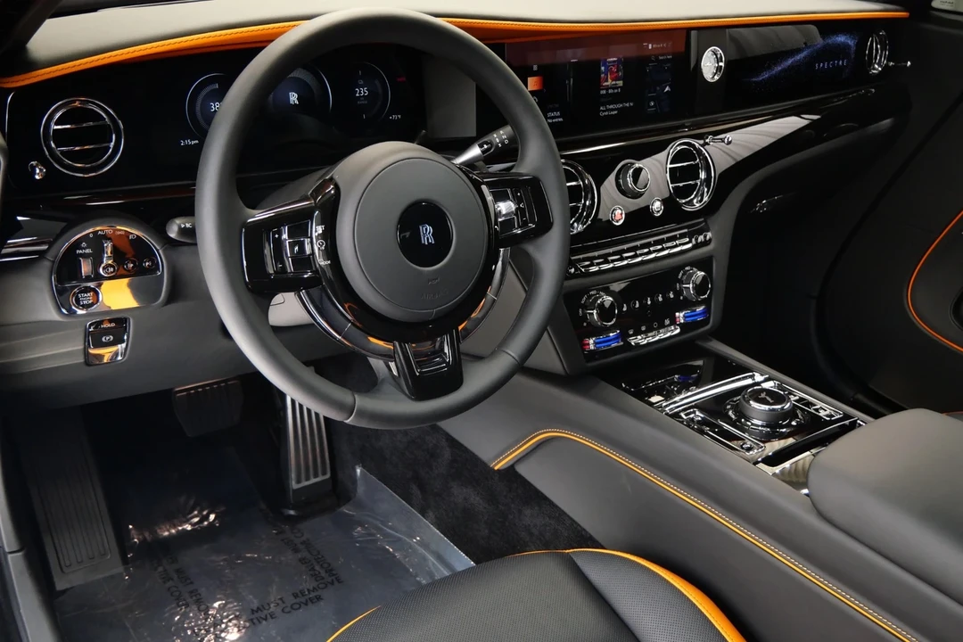 2025 Rolls-Royce Spectre - Image 13 of 21