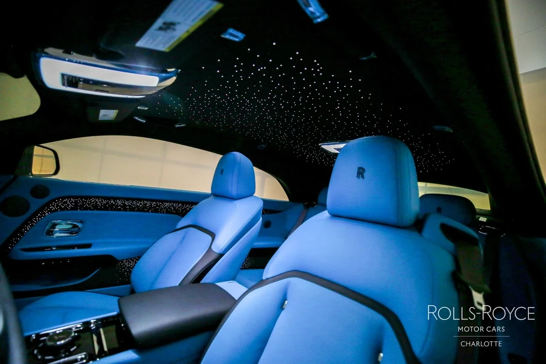 2025 Rolls-Royce Spectre - Image 13 of 21