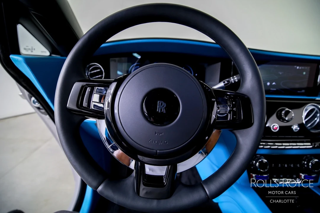 2025 Rolls-Royce Spectre - Image 16 of 21