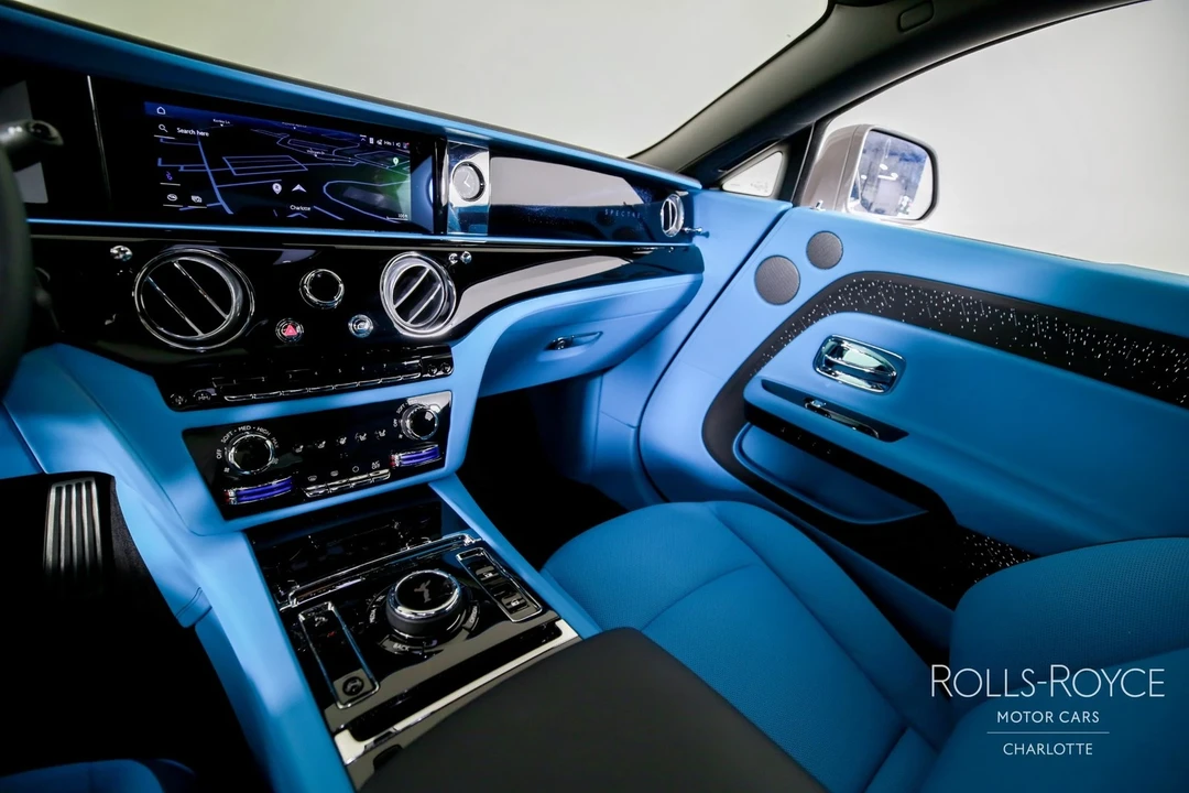 2025 Rolls-Royce Spectre - Image 17 of 21
