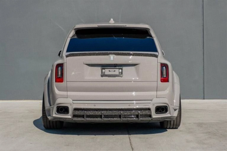 2025 Rolls-Royce Cullinan Black Badge - Image 7 of 19
