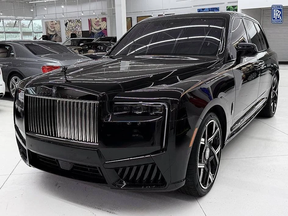 2025 Rolls-Royce Cullinan Black Badge - Image 8 of 20