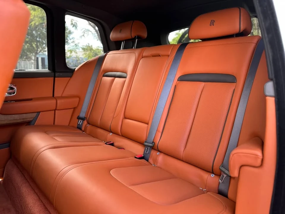 2025 Rolls-Royce Cullinan - Image 13 of 18