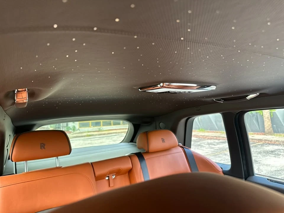 2025 Rolls-Royce Cullinan - Image 14 of 18