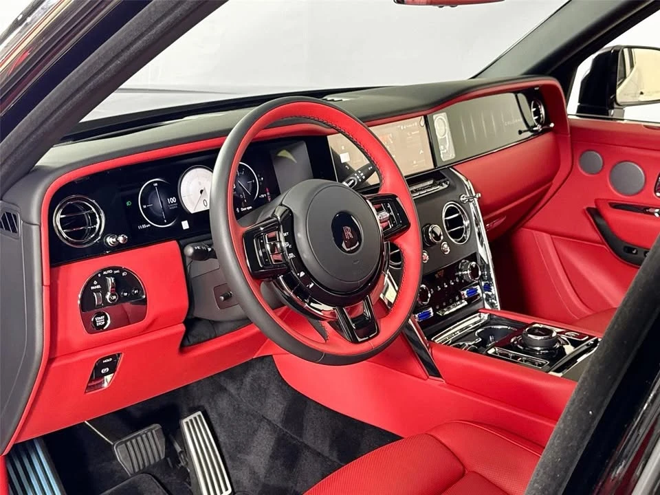 2025 Rolls-Royce Cullinan - Image 8 of 15
