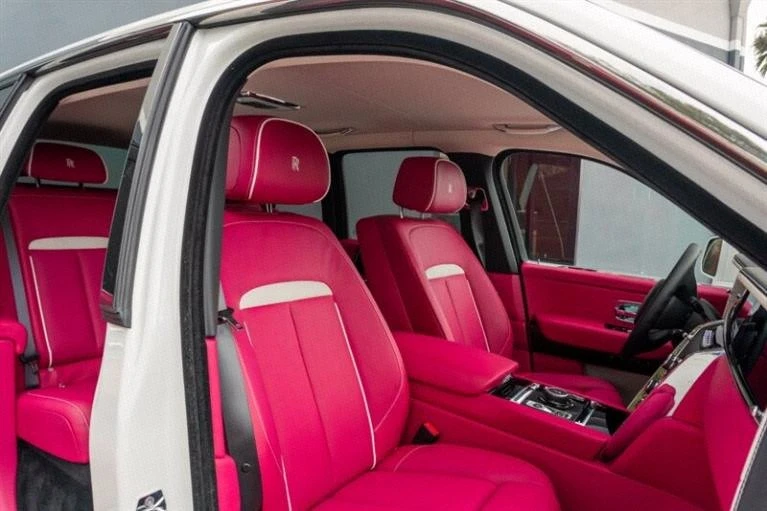 2025 Rolls-Royce Cullinan - Image 16 of 20