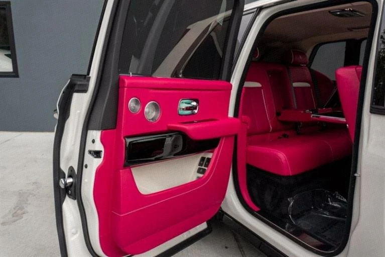 2025 Rolls-Royce Cullinan - Image 12 of 20