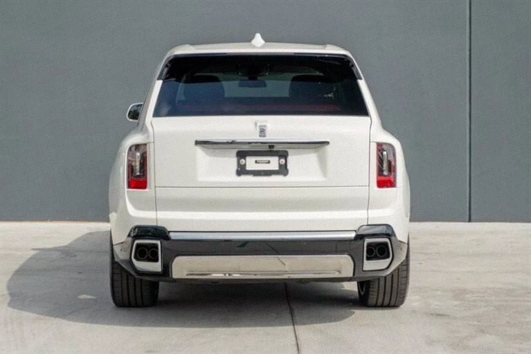2025 Rolls-Royce Cullinan - Image 8 of 20
