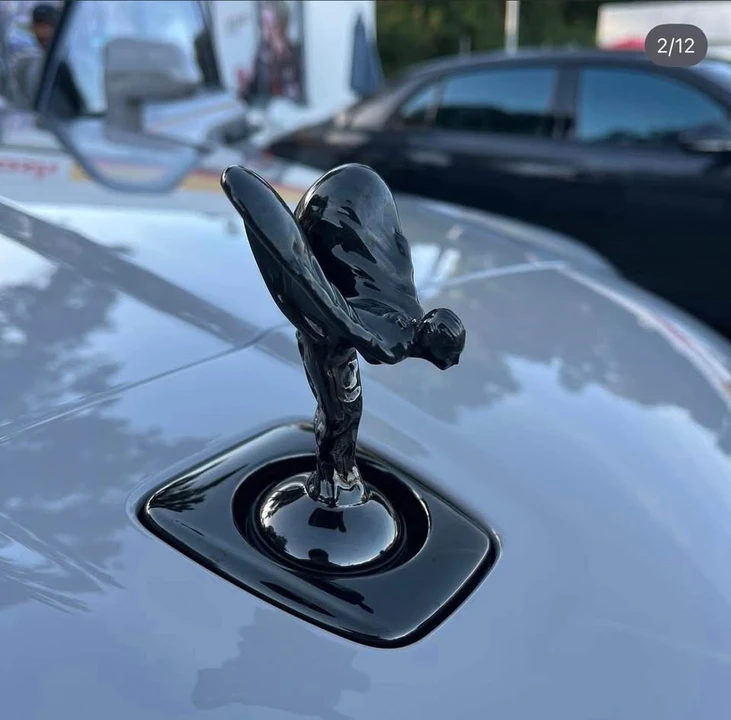 2025 Rolls-Royce Cullinan - Image 2 of 4