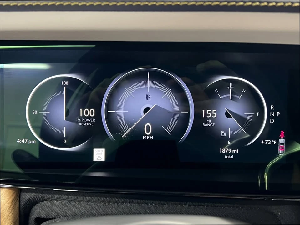 2025 Rolls-Royce Cullinan - Image 18 of 19
