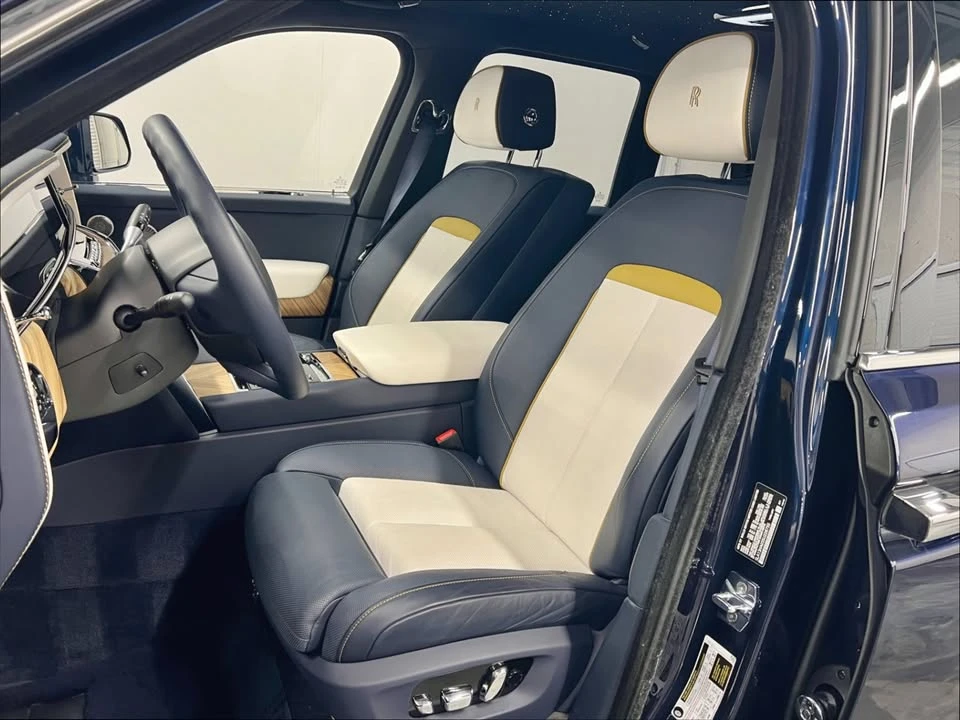 2025 Rolls-Royce Cullinan - Image 8 of 19
