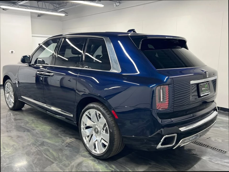 2025 Rolls-Royce Cullinan - Image 7 of 19