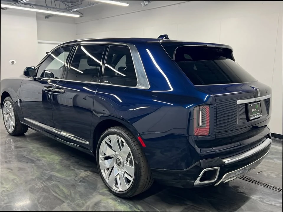 2025 Rolls-Royce Cullinan - Image 7 of 19
