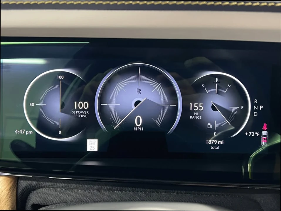 2025 Rolls-Royce Cullinan - Image 18 of 19