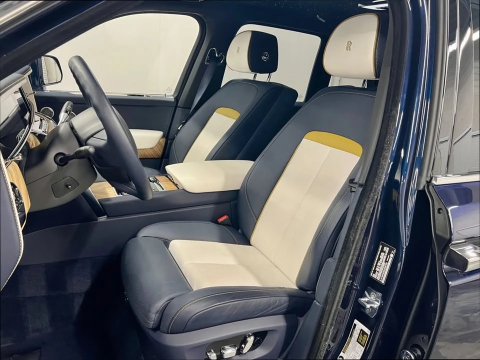 2025 Rolls-Royce Cullinan - Image 8 of 20