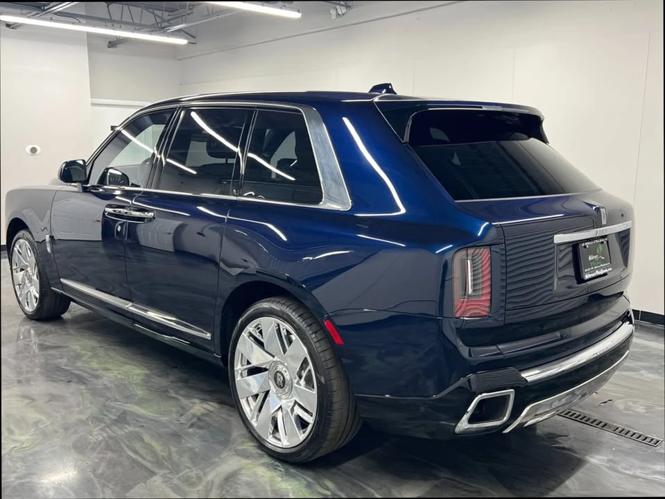 2025 Rolls-Royce Cullinan - Image 7 of 19
