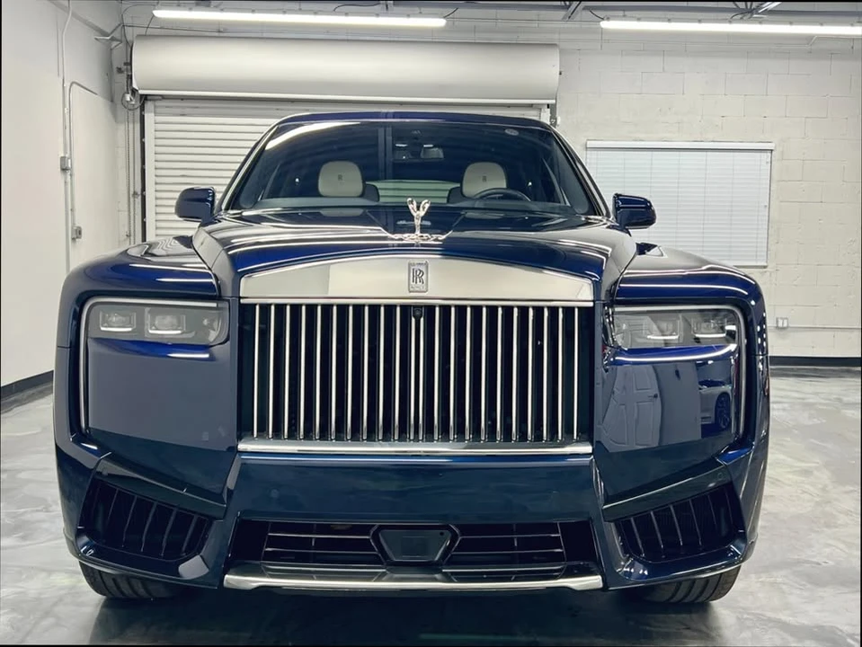 2025 Rolls-Royce Cullinan - Image 2 of 20