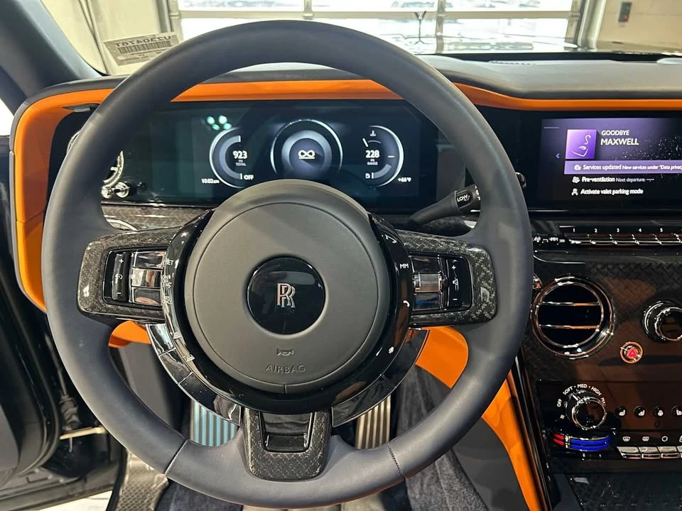 2025 Rolls-Royce Cullinan - Image 5 of 16