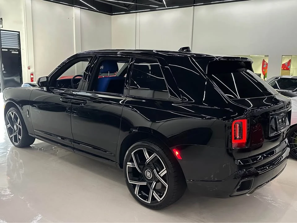 2025 Rolls-Royce Cullinan Black Badge - Image 7 of 13