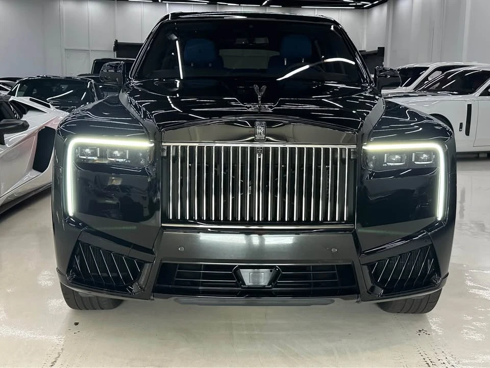 2025 Rolls-Royce Cullinan Black Badge - Image 5 of 13