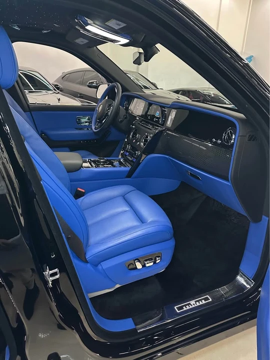 2025 Rolls-Royce Cullinan Black Badge - Image 10 of 13