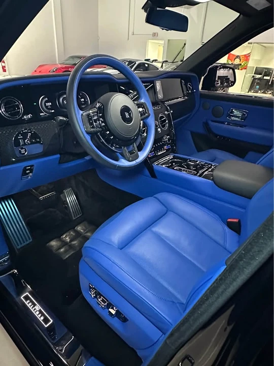 2025 Rolls-Royce Cullinan Black Badge - Image 9 of 13
