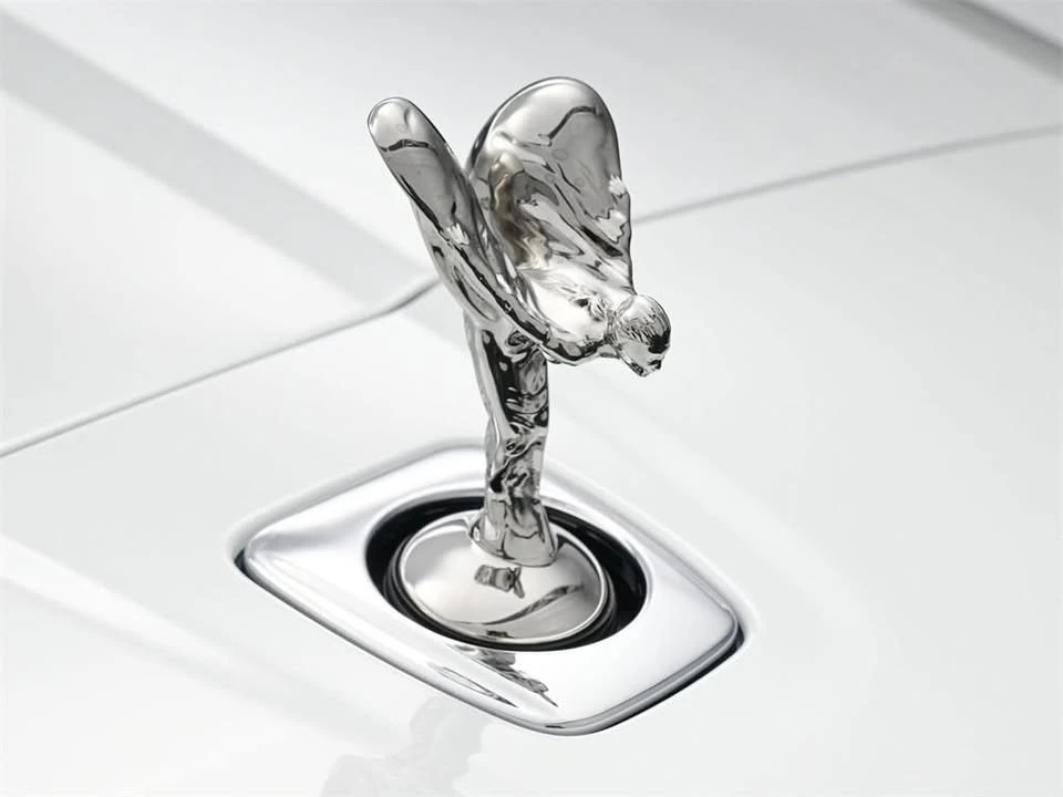 2025 Rolls-Royce Cullinan - Image 7 of 20