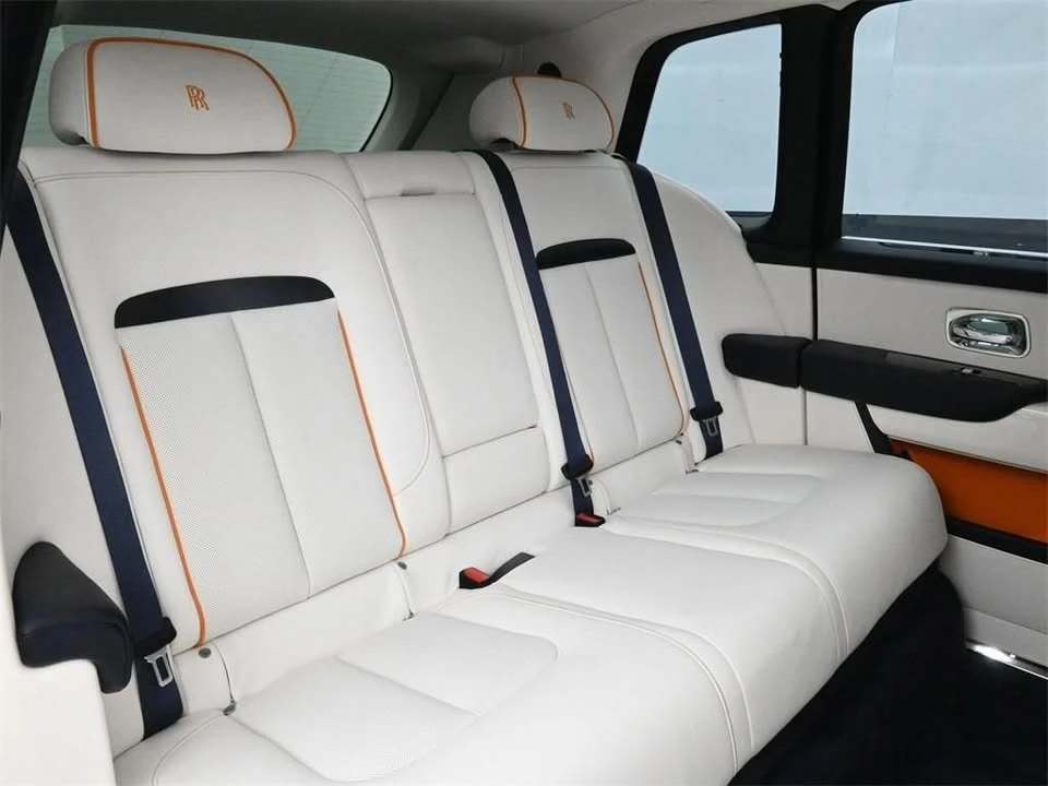 2025 Rolls-Royce Cullinan - Image 8 of 20