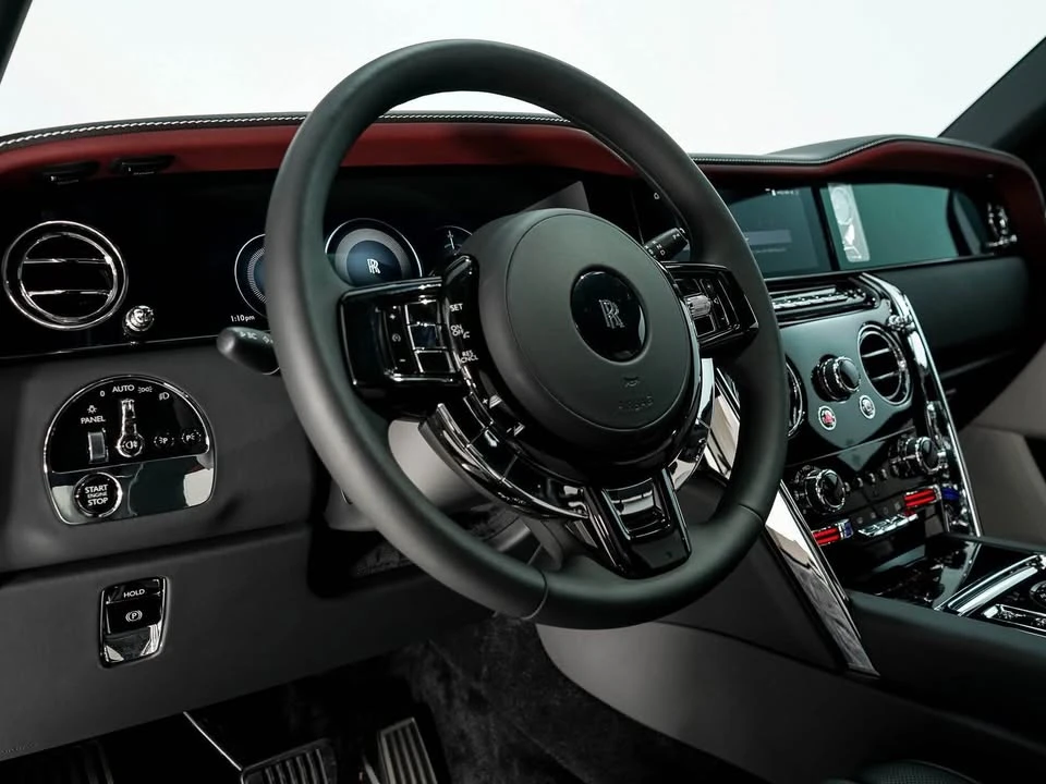 2025 Rolls-Royce Cullinan - Image 8 of 19