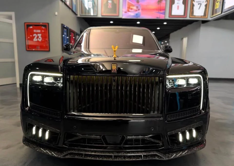 2025 Rolls-Royce Cullinan - Image 7 of 16