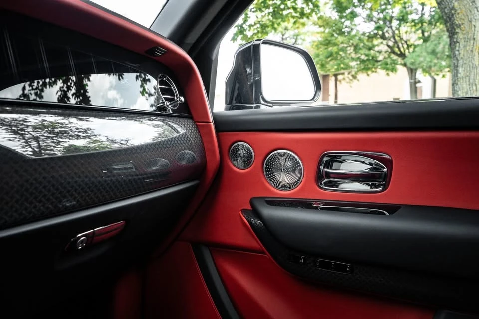 2025 Rolls-Royce Cullinan Black Badge - Image 14 of 20