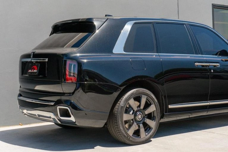 2025 Rolls-Royce Cullinan - Image 11 of 20