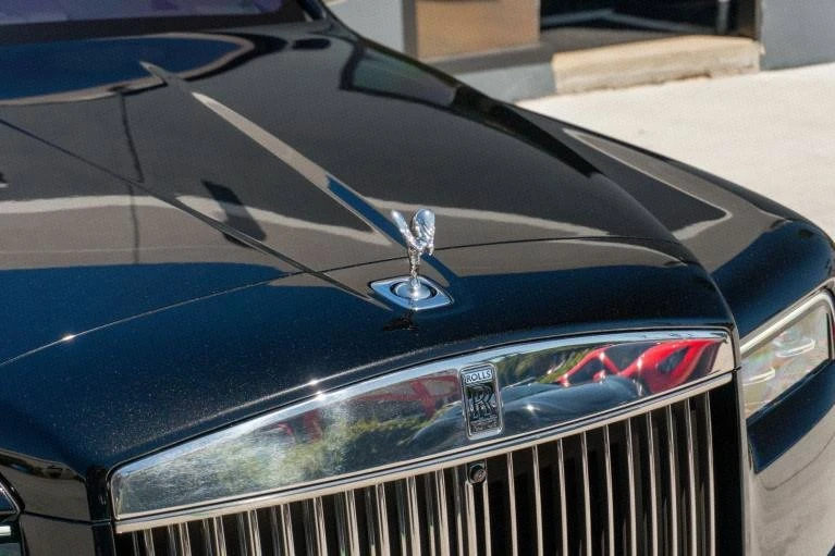 2025 Rolls-Royce Cullinan - Image 19 of 20