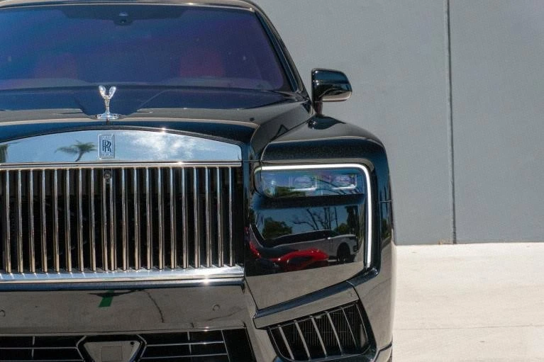 2025 Rolls-Royce Cullinan - Image 14 of 20