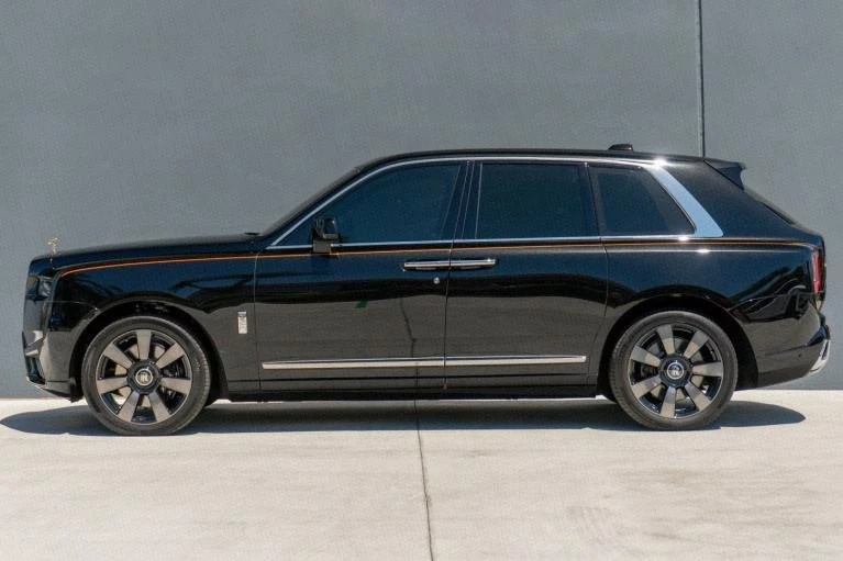 2025 Rolls-Royce Cullinan - Image 2 of 20