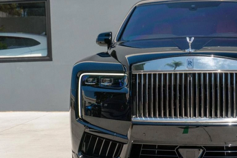 2025 Rolls-Royce Cullinan - Image 13 of 20