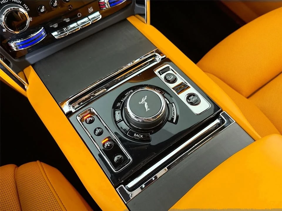 2025 Rolls-Royce Cullinan - Image 20 of 20