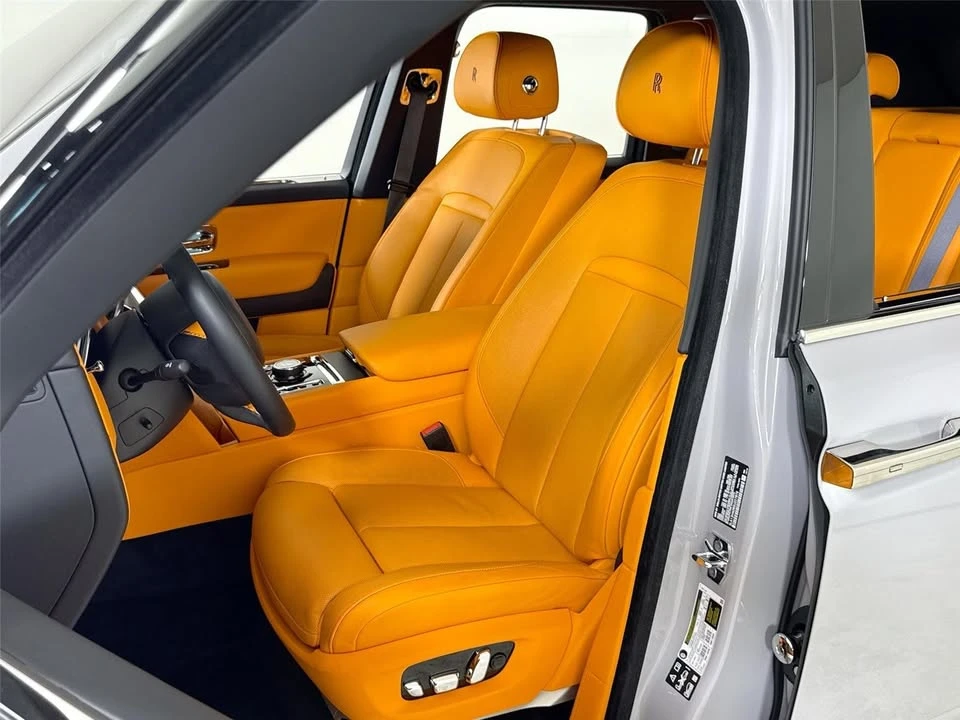 2025 Rolls-Royce Cullinan - Image 10 of 20