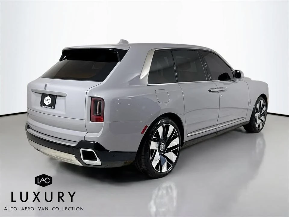 2025 Rolls-Royce Cullinan - Image 4 of 20