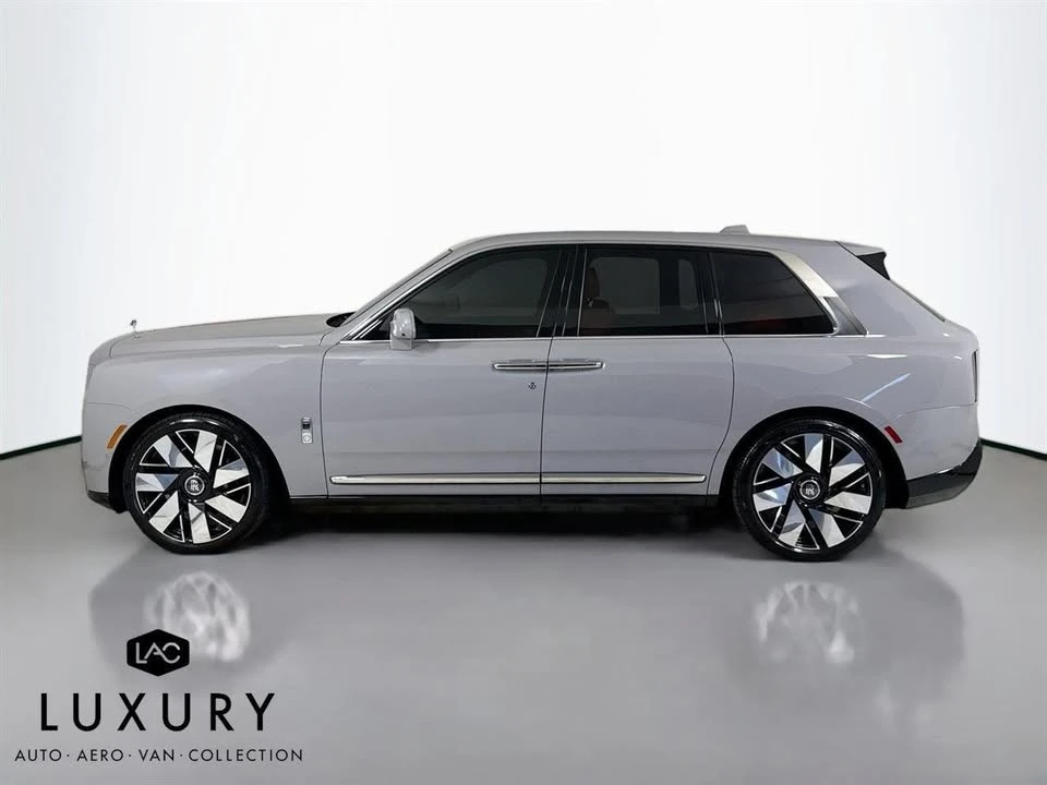 2025 Rolls-Royce Cullinan - Image 7 of 20