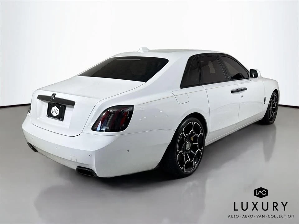 2025 Rolls-Royce Ghost Black Badge 2nd Gen - Image 6 of 19